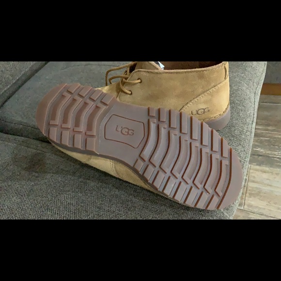 Ugg shoes kid - Picture 2 of 3